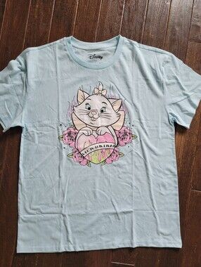 Disney NEW shirt, adult large